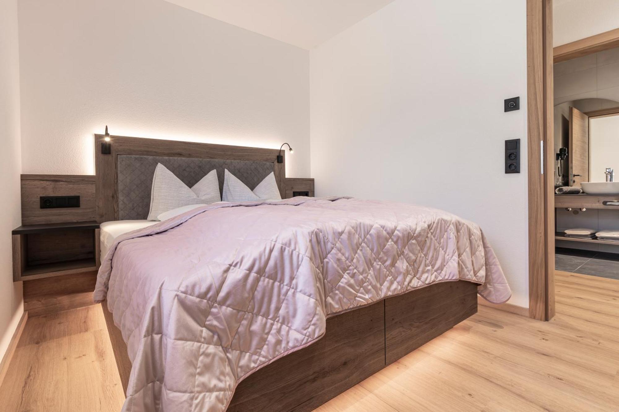 Bergmadl Apartments Neustift im Stubaital Eksteriør billede